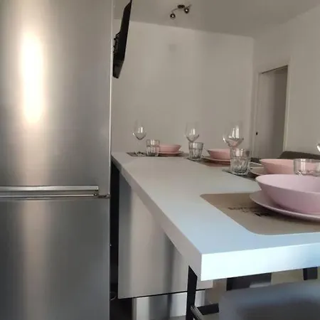 Apartamento La Casa Di Iris San Giusto Flat Trieste
